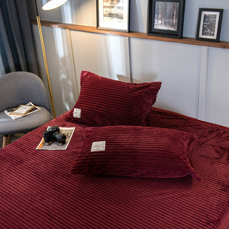 Four-piece magic duvet cover