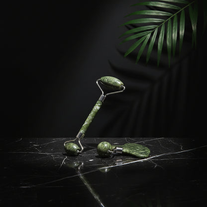 Brushworks Jade Roller & Globe Set, Pink, One Size