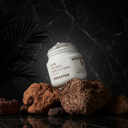 innisfree Super Volcanic Pore Clay Mask, Korean Pore Clearing Clay Mask with Volcanic Clusters and AHA